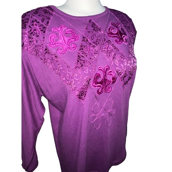 Vintage Cervelle Embroidered Patch Front Crew Neck Blouse Sz Small Womens Purple - Picture 9 of 10